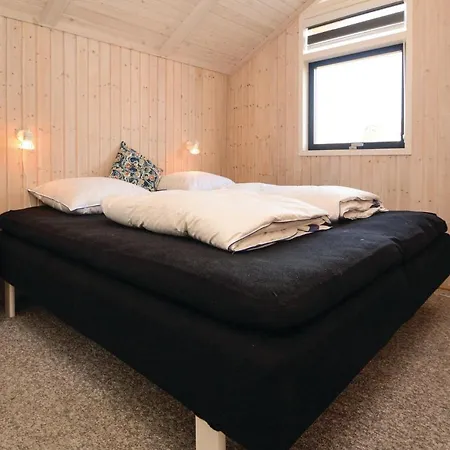 Two-bedroom Holiday In Bjert בית נופש *