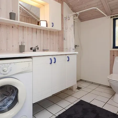 Two-bedroom Holiday In Bjert * Binderup Strand